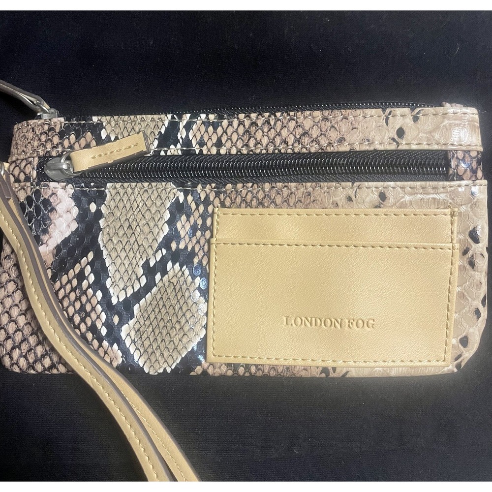London Fog Faux SnakeSkin Tan Brown Black Wristlet Wallet Lined 2 Pockets